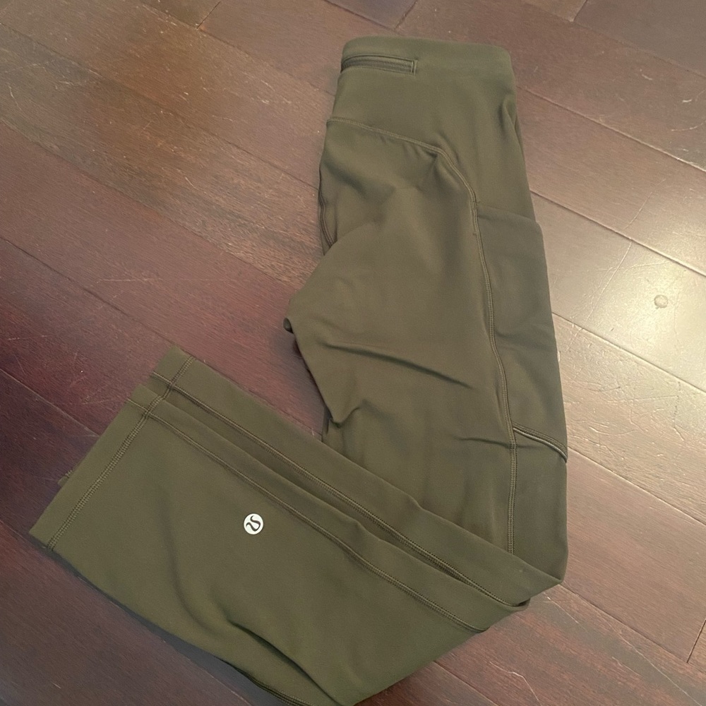 Lululemon wunder under crop olive green